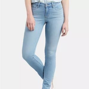Levi's 711 midrise skinny jeans light wash, EUC